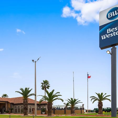 فندق بيست ويسترن إكزكيوتف إن إل كامبو El Campo المظهر الخارجي الصورة